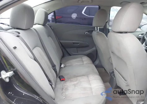 2017 Chevrolet Sonic Lt Auto из США, поврежденный, VIN 1G1JD5SH0H4117633